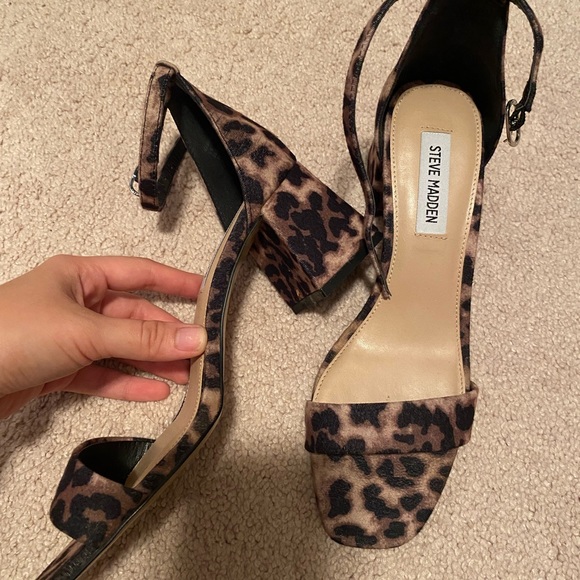 Steve Madden Heels - Picture 2 of 10